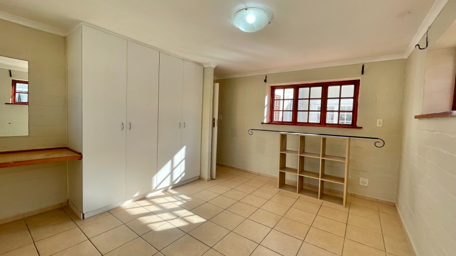 3 Bedroom Property for Sale in Dobson Western Cape